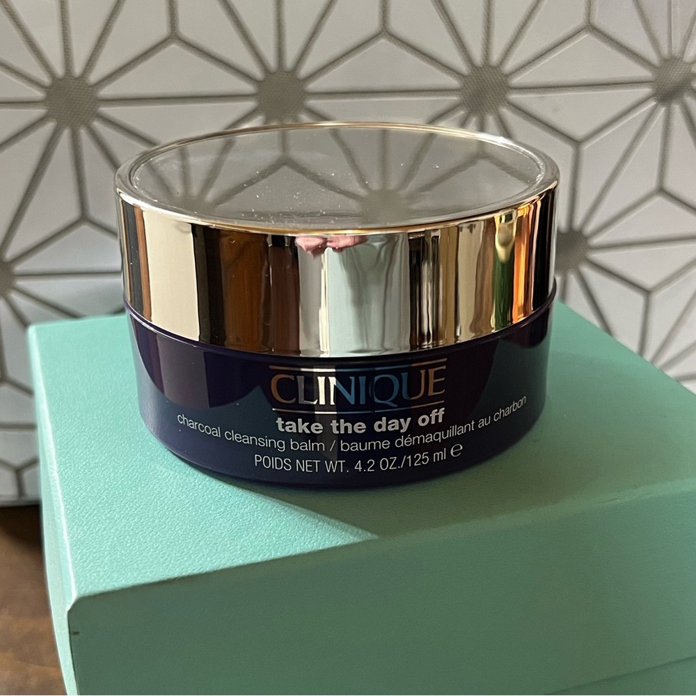 Clinique Take the Day Off